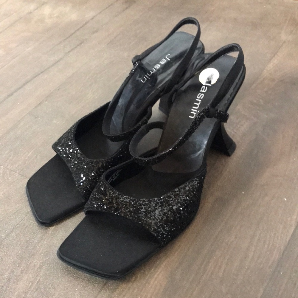 Roxanne Jasmin leather sole glitter strappy heel3”